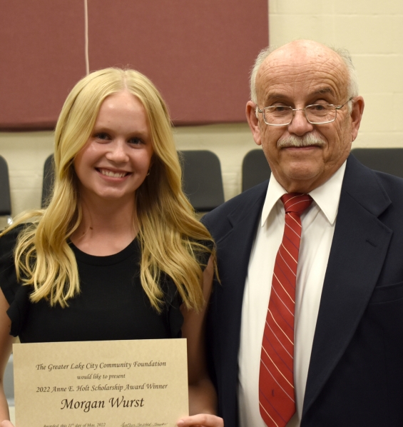 Ann E. Holt Greater Lake City Community Foundation Scholarship. One $1,500 award. From left: recipient Morgan Wurst and presenter Jim Schreck.