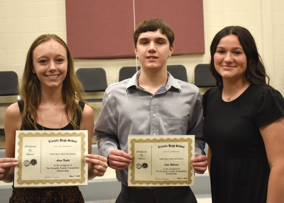 Doughty Family Foundation. Two $7,400 awards. From left: recipients Avrie Nesbit, Luke Roberson, and presenter Sadie Baures, a recipient of the award in 2021.
