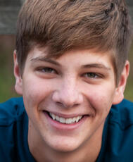 Evan Huettl