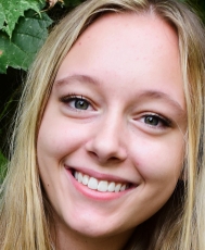 <Name>Avrie Nesbit</Name>